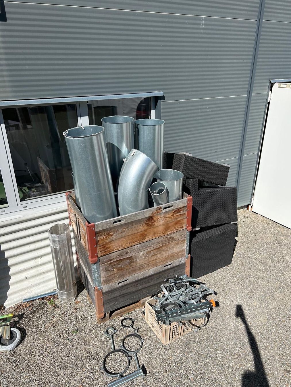 Wandhalterungen: Diverse Rohre und Rohrschellen – Gebraucht aus Neuenkirch von maerk02 1