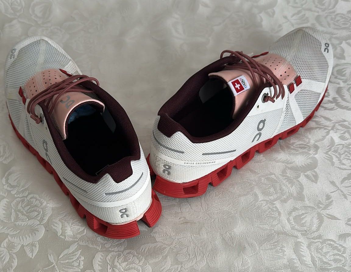 On Herrenschuhe: Cloud Swiss Olympic ON Schuhe Gr.39 – Gebraucht aus Bronschhofen von Xena37 1