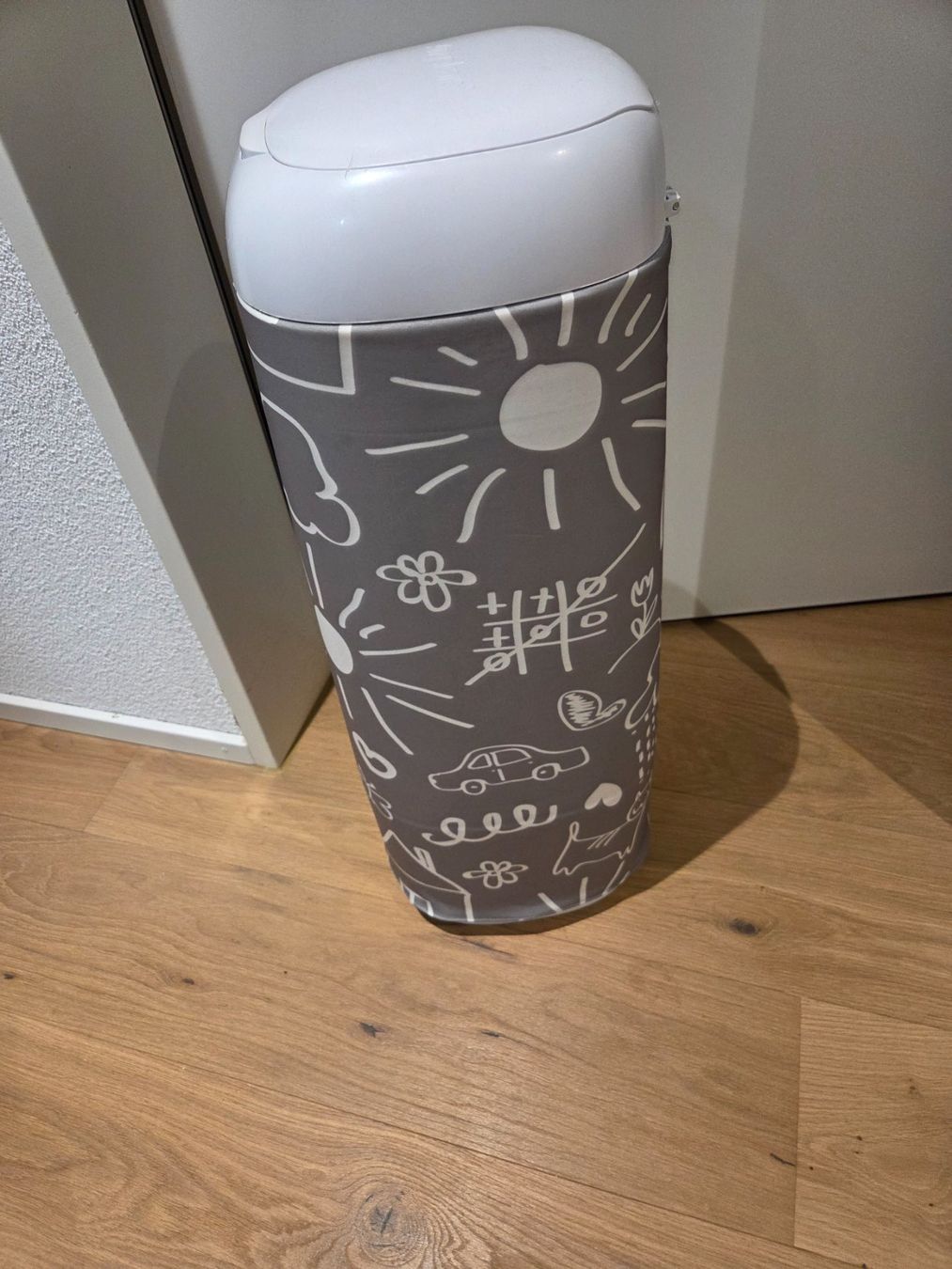 Secchi per pannolini & Pannolini: Windeleiner XL inkl. Stoffbezug – Usato da Wiesendangen venduto da Lava4 2