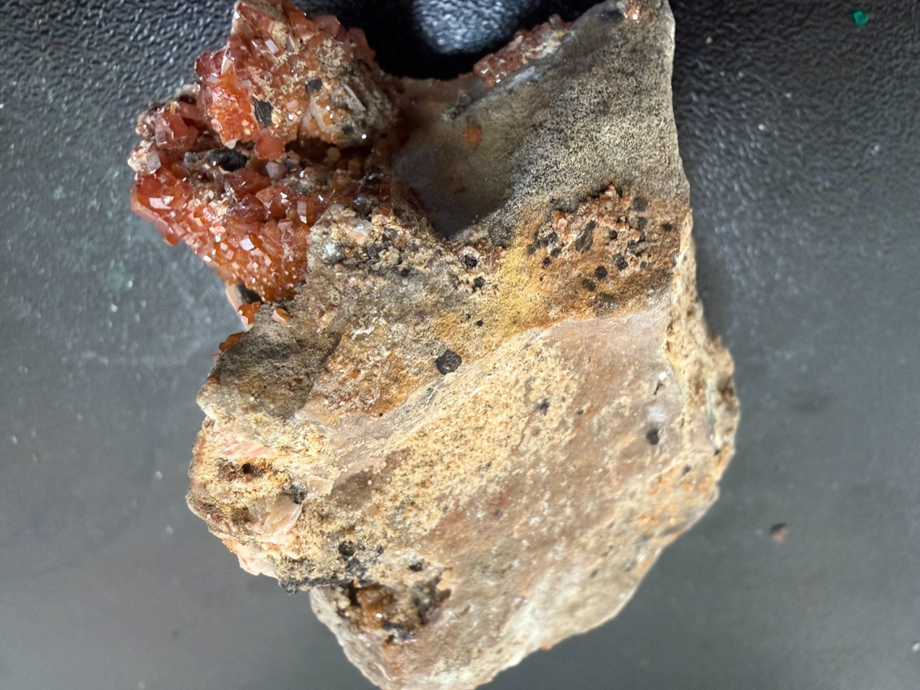 Mineralien & Heilsteine: Vanadinit, Namibia (3.25) – Neu (gemäss Beschreibung) aus Muri b. Bern von Gemmes 1