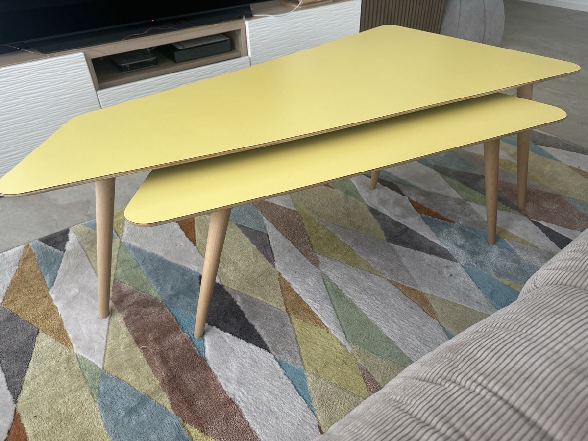 Pfister Tavoli: 2 Gelbe Couchtische im Retro Design – Usato da Birmensdorf ZH venduto da des_fmt5 1