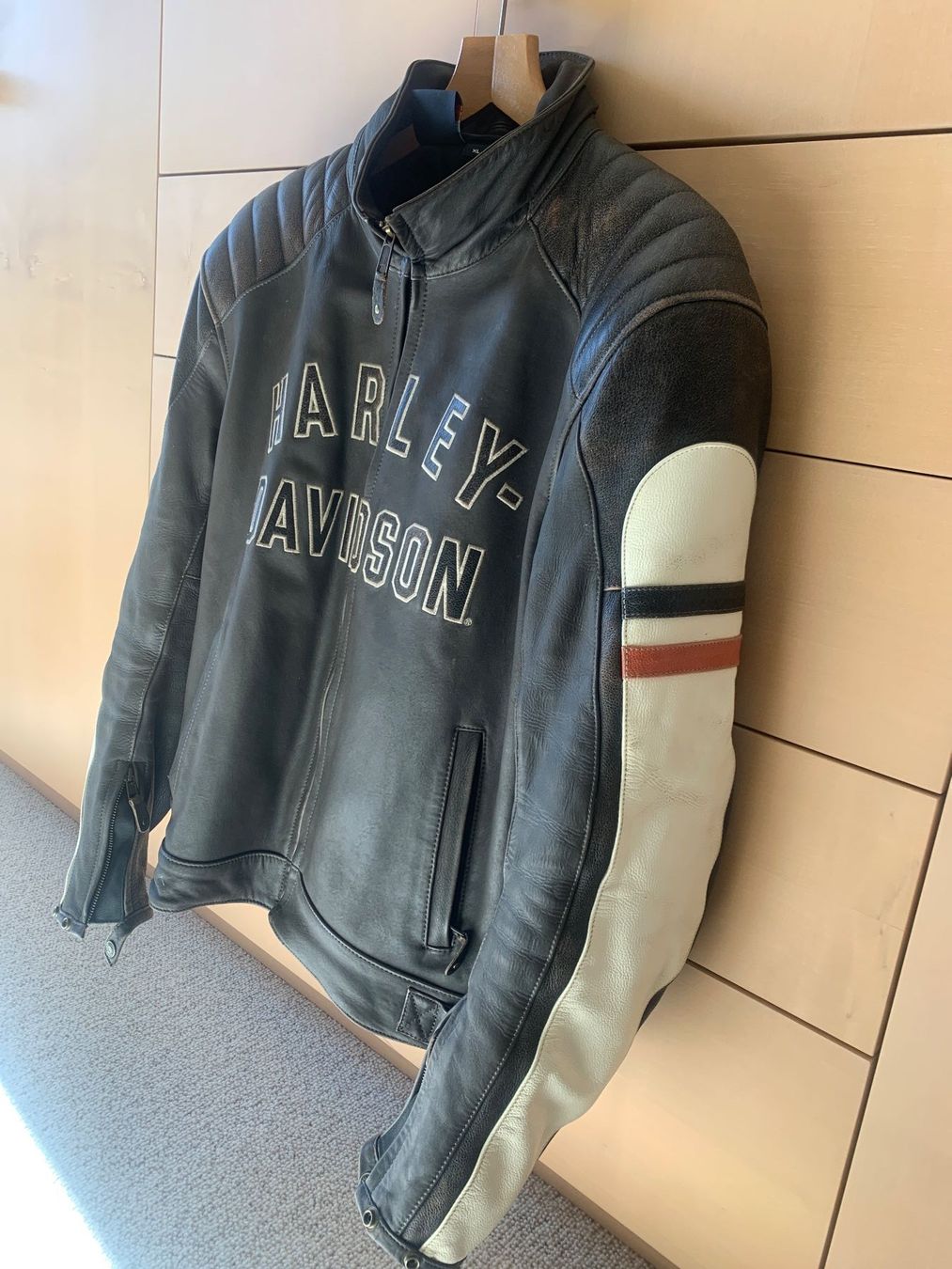 Harley-Davidson Giacche: Harley Davidson Herren Lederjacke – Usato da Allschwil venduto da Sandini 3