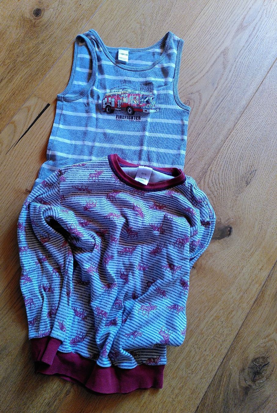 Lotti & Set di vestiti: 14-teiliges Kleiderpaket 104/110 – Usato da Winterthur venduto da DieEbis 7