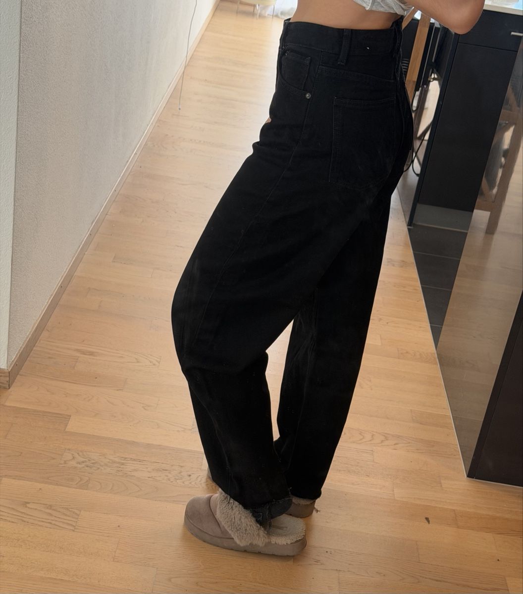 Zara Jeans: Jeans Barrel Zara – Nuovo (secondo la descrizione) da Wald ZH venduto da mar_lvt7 1
