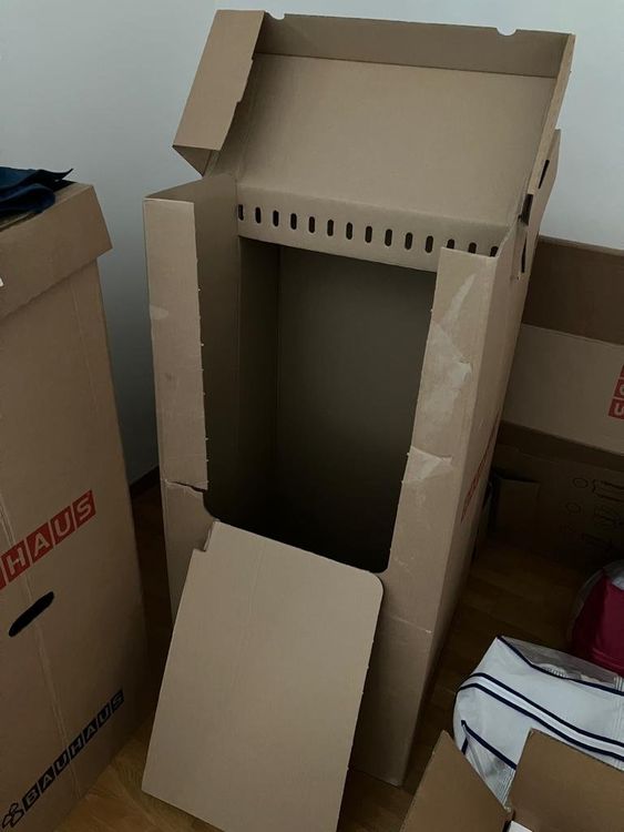 Kleiderboxen, Kleiderkartons, Umzugskartons Mit Kleiderbügel | Kaufen