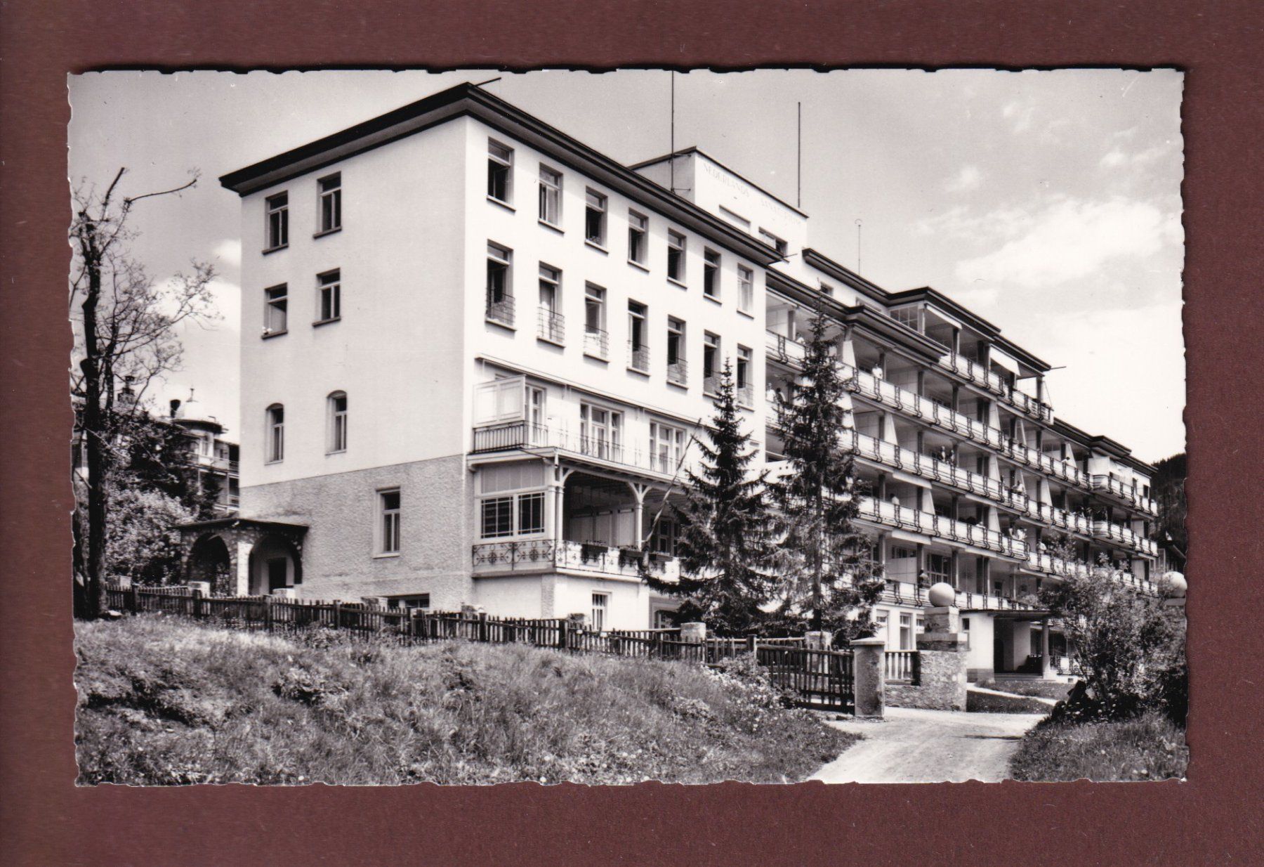 Ansichtskarten: DAVOS - Nederlands Sanatorium – Gebraucht aus Pully von nicecards