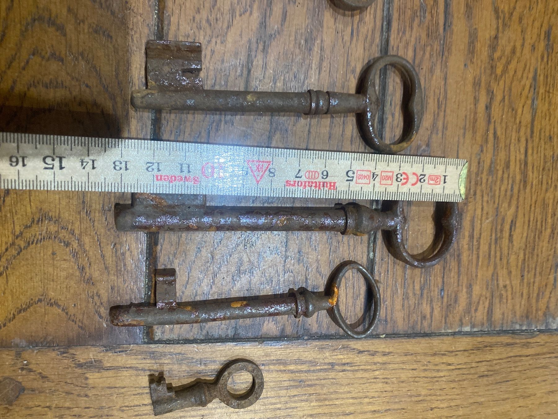 Chiavi: Lot clé clef ancienne 4-13cm H – Usato da Lajoux JU venduto da Briard0 2