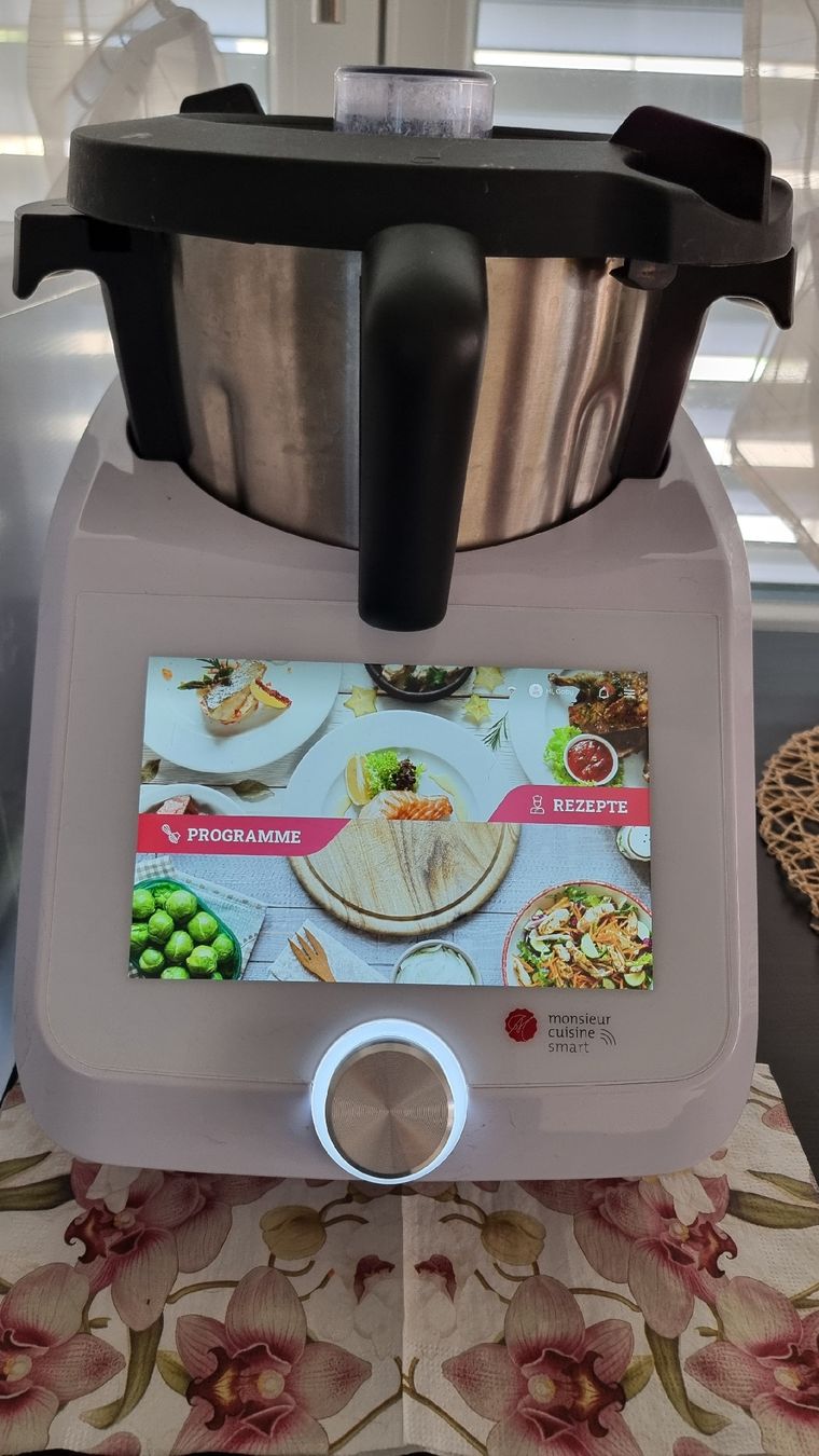 SilverCrest Elettrodomestici da cucina: Monsieur Cuisine Smart – Usato da Villmergen venduto da Jamie7