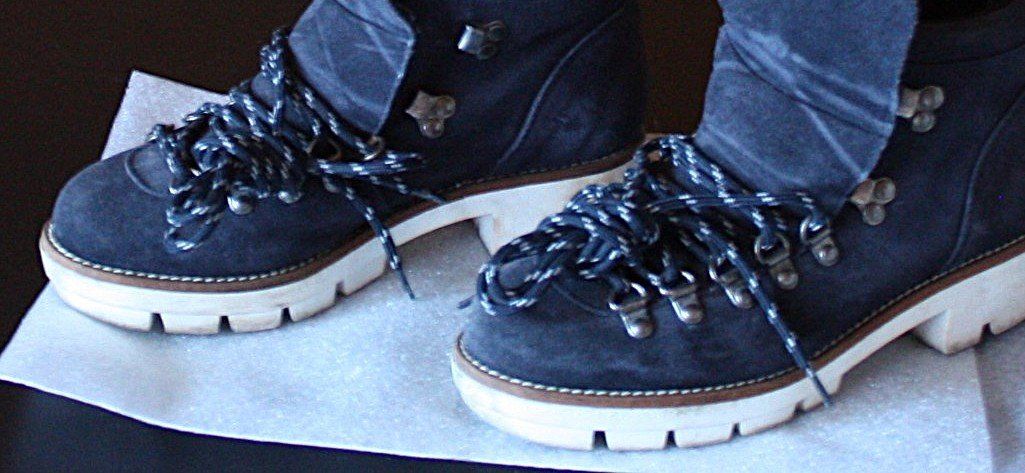 Herrenschuhe: Wanderschuhe Winterschuhe NAVYBOOT dunkelblau Gr. 37 – Gebraucht aus Flüelen von DiversicumAccessoire 1