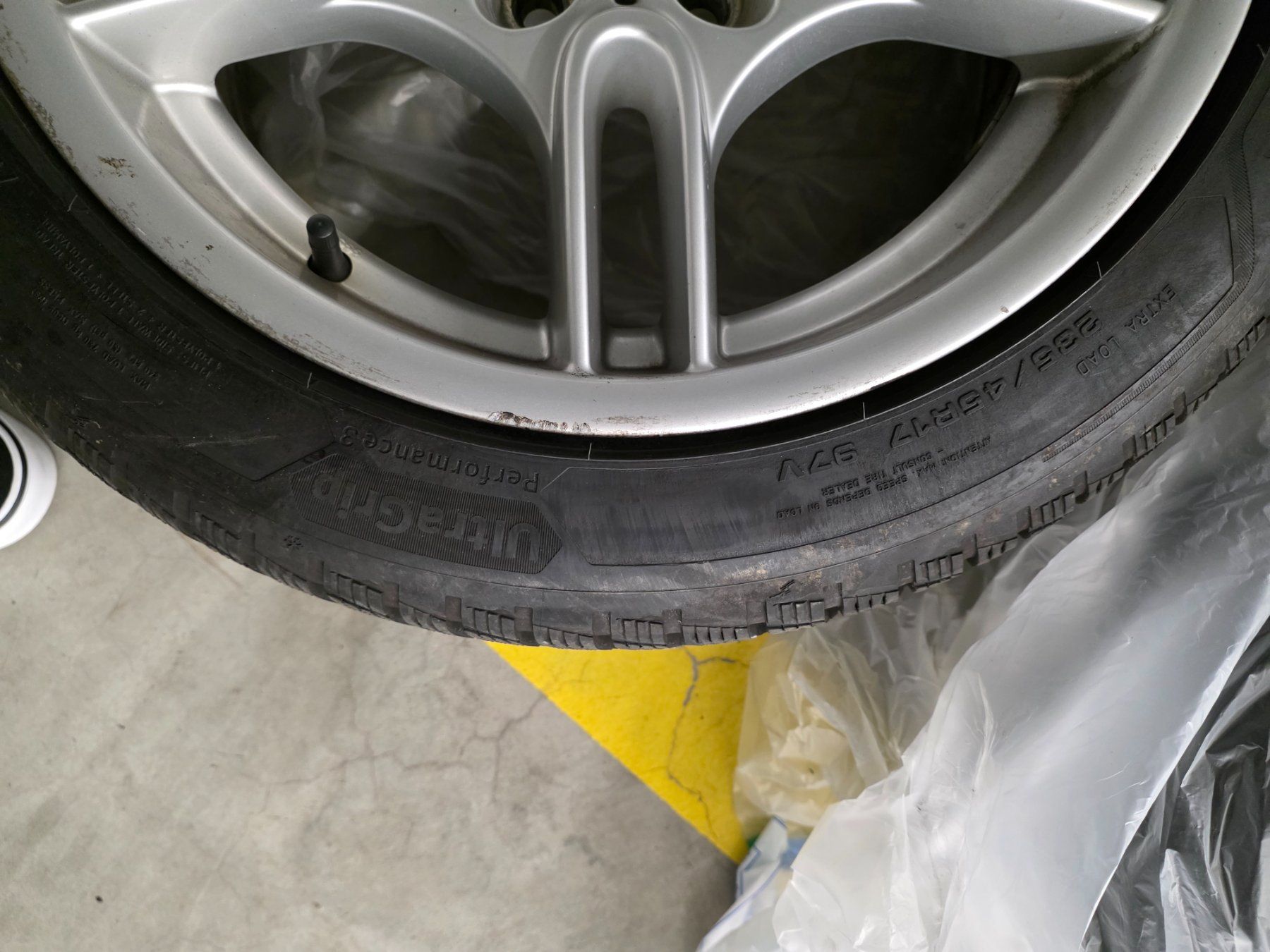 BMW Pneumatici & Ruote complete: E39 Styling 66 Winterkompletträder – Usato da Zürich venduto da LL94 5