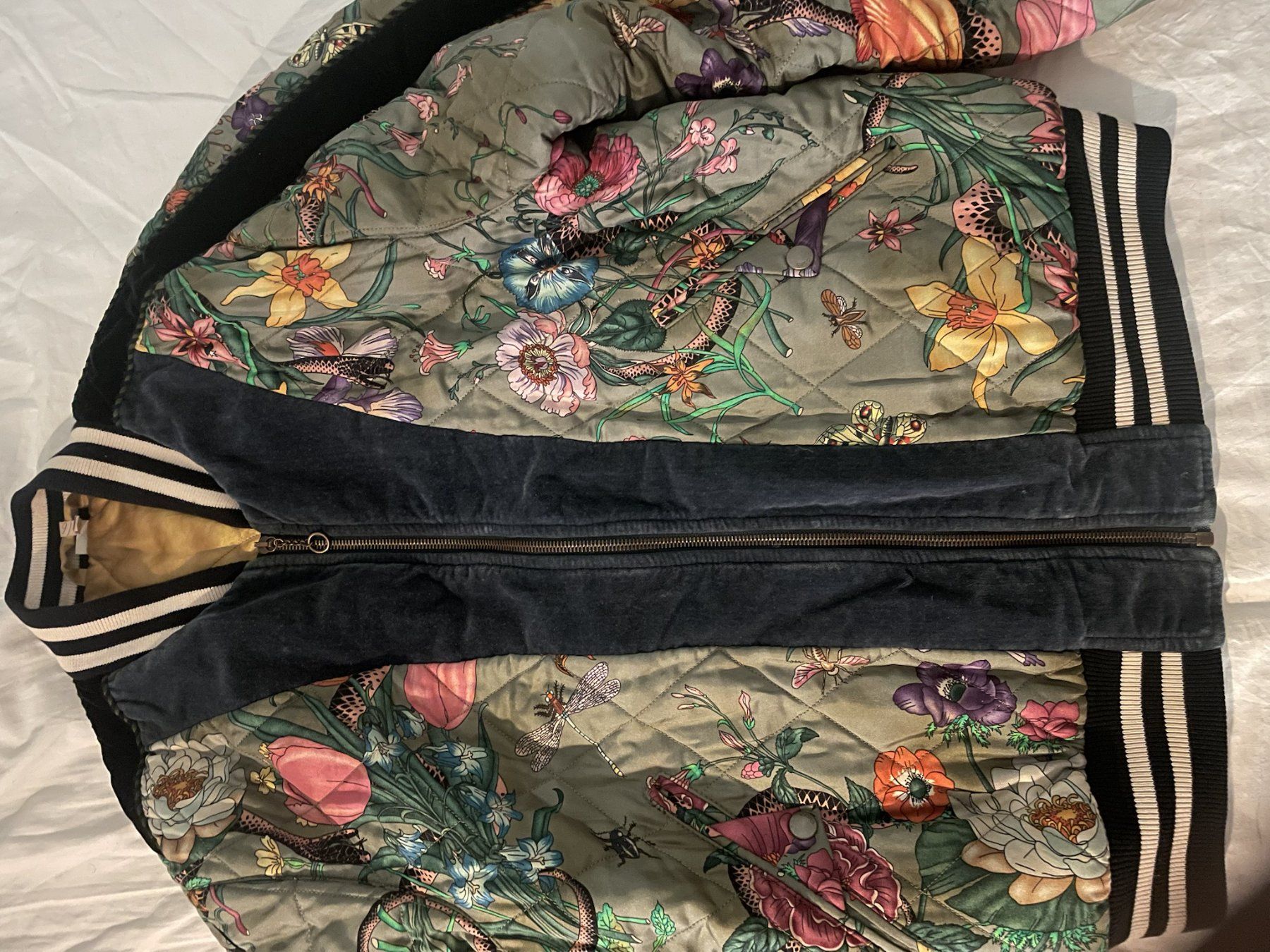 Gucci Jacken: Gucci Bomberjacke Floral Grösse S – Gebraucht aus Basel von yag2ru 1