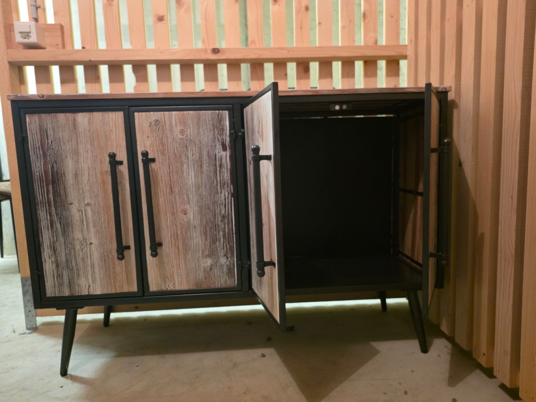 Kommoden: BUFFET / COMMODE – STYLE INDUSTRIEL – Gebraucht aus Thierrens von coc_vk62 2