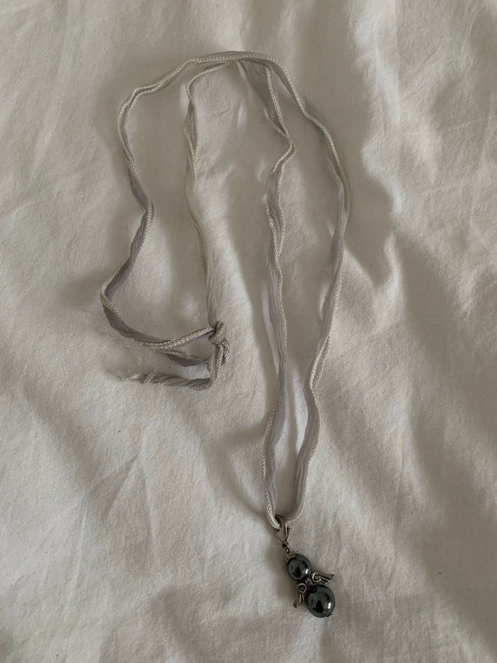 Catenine: Kette mit Flügelanhänger – Usato da Zürich venduto da Diazaio