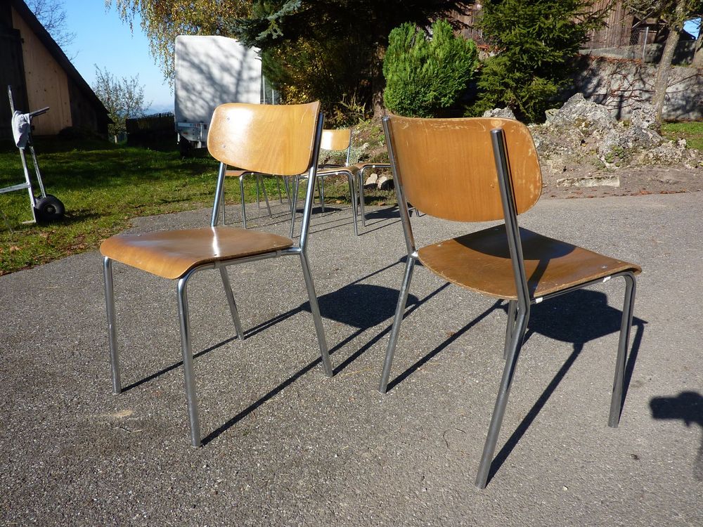 7 Stühle Holzstühle Stapelstühle Seminarstühle stapelbar 2