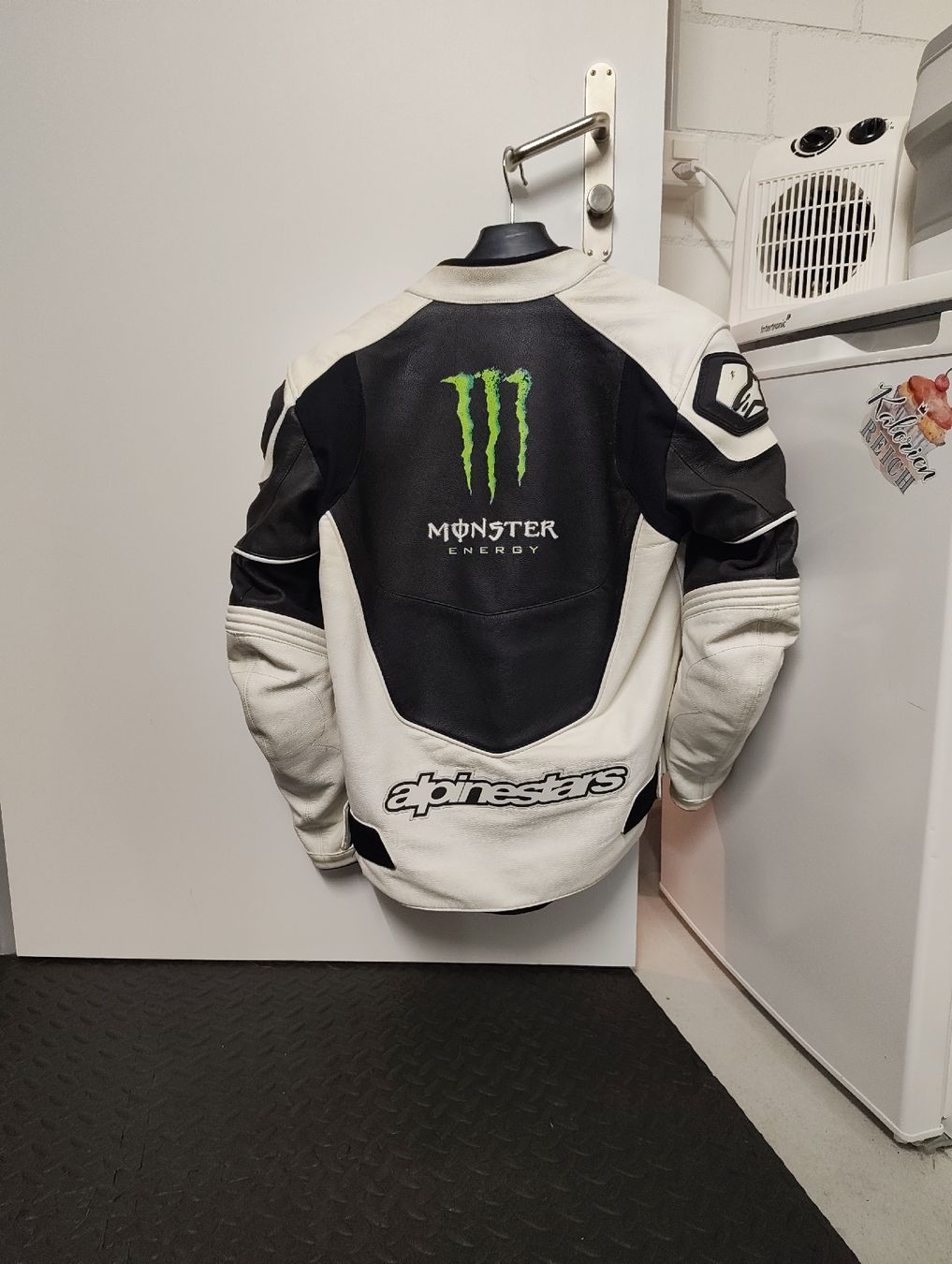 Alpinestars Vestes: Alpinestars Monster Motorrad Jacke Gr. 52 – D'occasion à Seuzach par dan1991