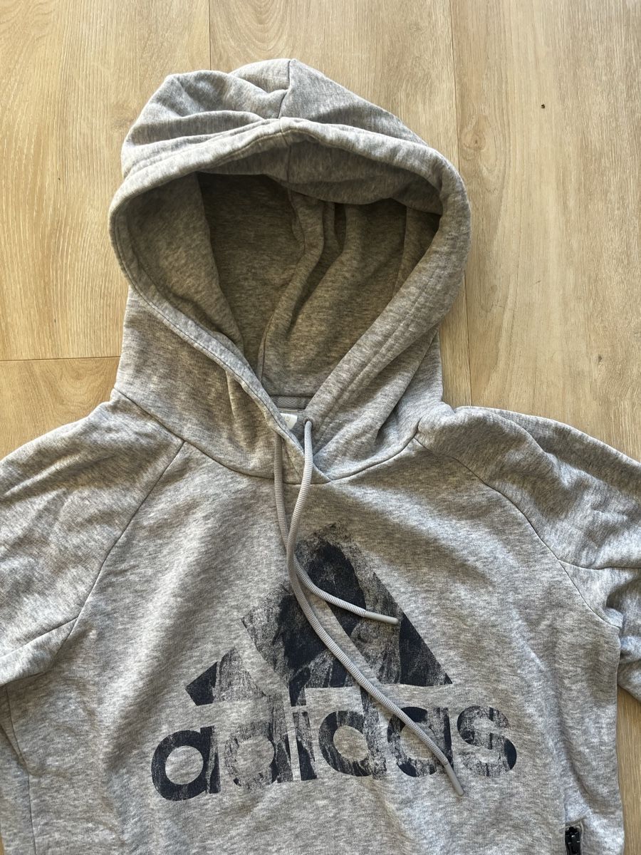 Adidas Pulls & Sweat-shirts: Adidas Kapuzenpullover, Gr M – D'occasion à Zürich par R.St27 1