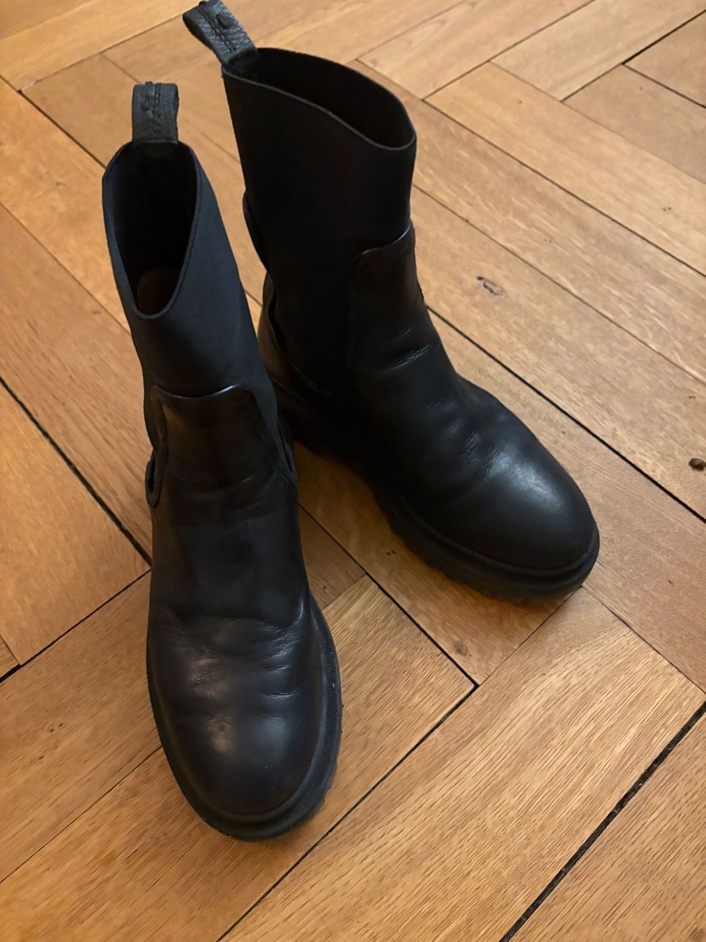 Scarpe da uomo: Schwarze Boots von CRICKIT Gr. 37 – Usato da Zürich venduto da triangular 5