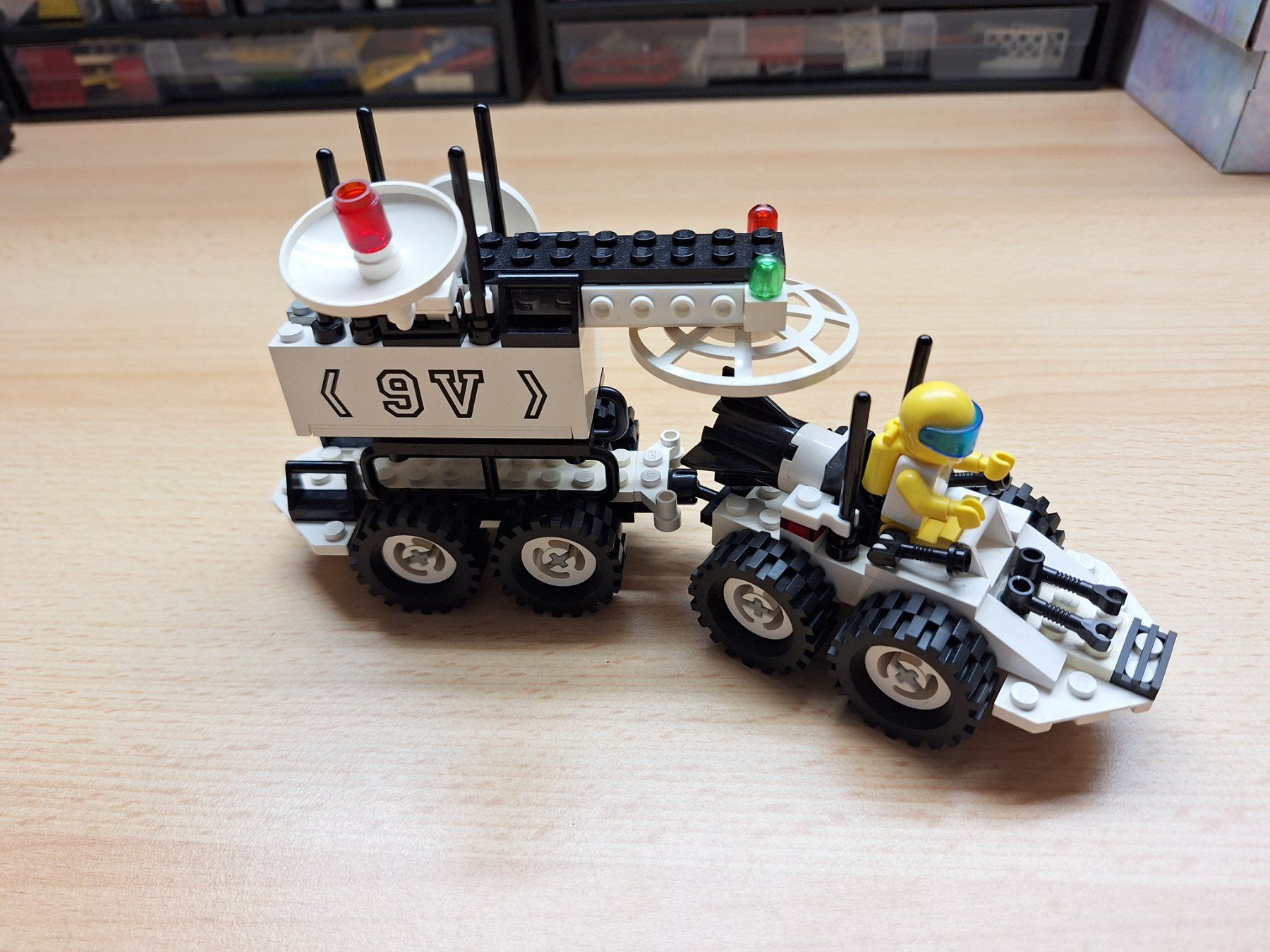 Legoland Kit di costruzioni: Lego 6770 Lunar Transport Patroller – Usato da Zürich venduto da Candid85 2