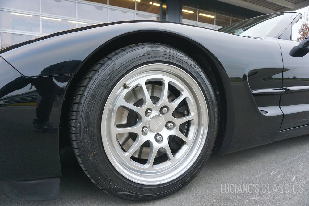 Chevrolet Automobili: 1998 Chevrolet Corvette C5 Handschalter mit 405 PS – Usato da Grosswangen venduto da Lucianos_Classics 4