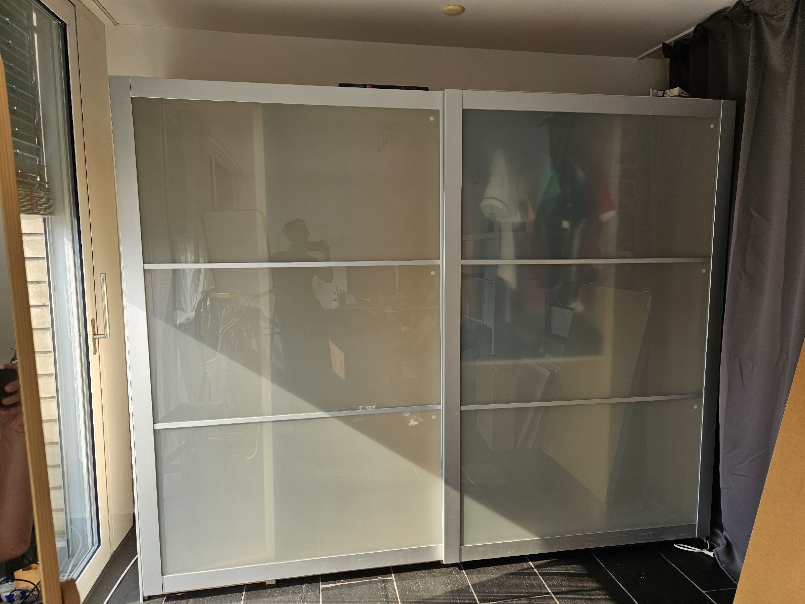 Armadi: Armoire Pax – Usato da Zürich venduto da Bisaelle