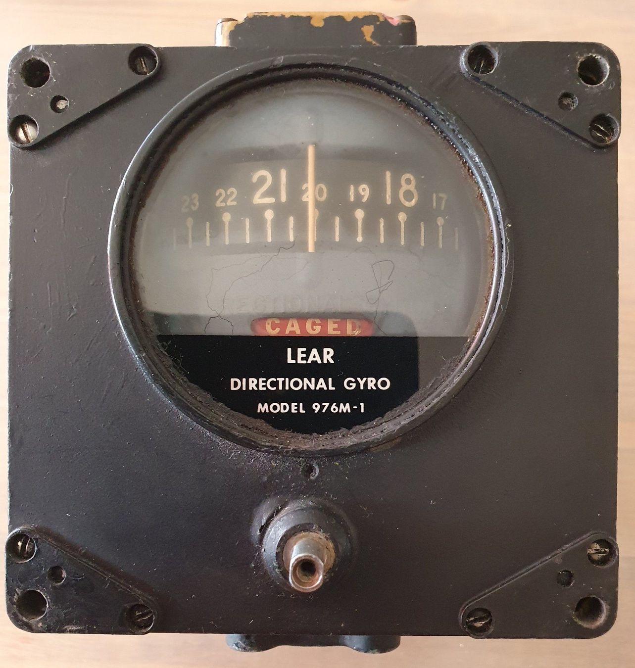 Misurare: Vieil instrument d'avion, Lear directional gyro – Usato da Grand-Lancy venduto da Evelyne010