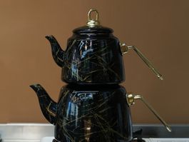 Wie Neu;Teekannen-Set Emaille, Schwarz/Gold Look