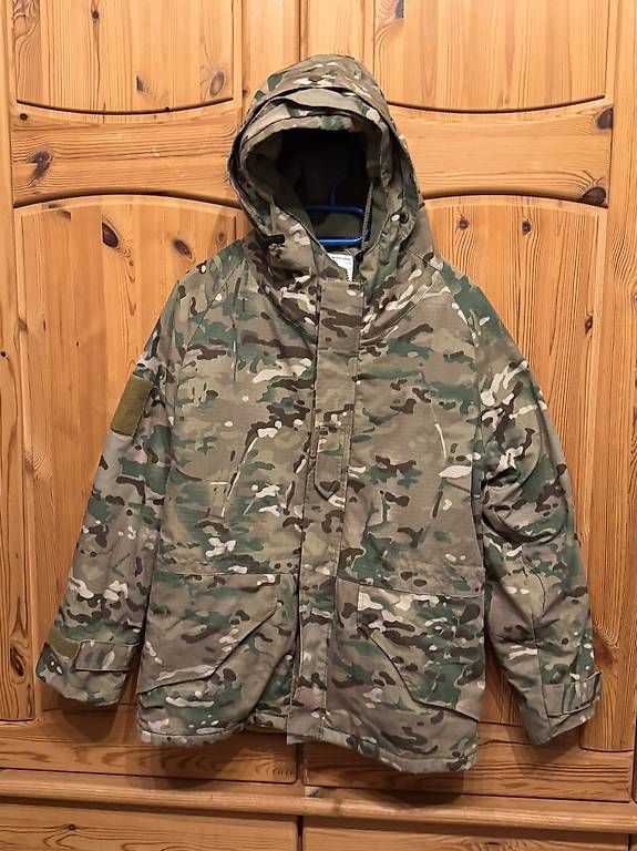 Giacche & Cappotti: Kinderwinterjacke Camouflage – Usato da Lütisburg venduto da Tweety77