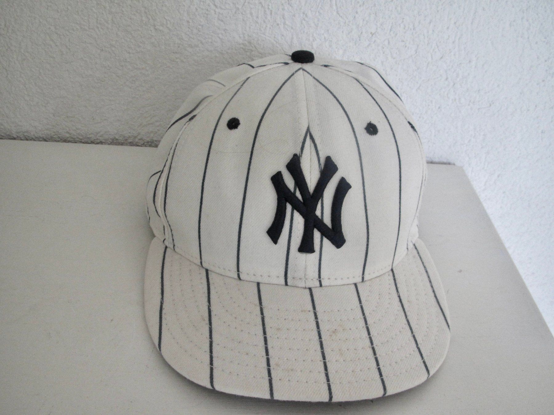 Copricapi, berretti & cappellini: CASQUETTE NY YANKEES NEUVE – Nuovo (secondo la descrizione) da Murten venduto da Selliot