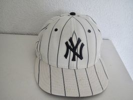 CASQUETTE NY YANKEES NEUVE