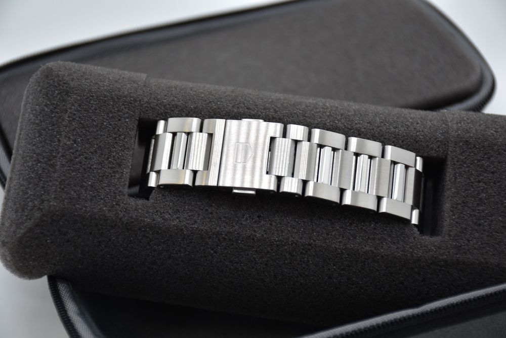 Tag Heuer Carrera Calibre Skeleton Ref. CAR201V.BA0766 10