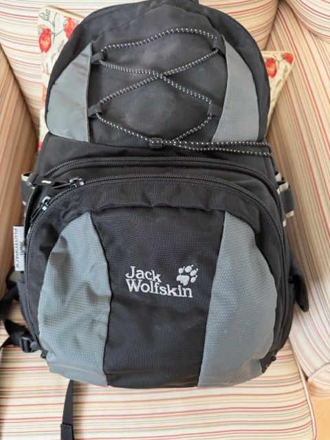 Jack Wolfskin Zaini: Fotorucksack Jack Wolfskin – Usato da Horgen venduto da dija8