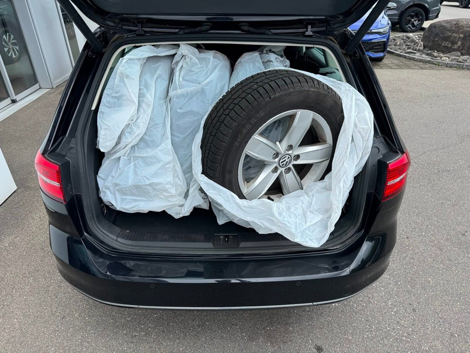 VW Automobili: VW Passat/2.0TDI/190PS/Automat/Frontantrieb – Usato da Wittenbach venduto da rommel33 3
