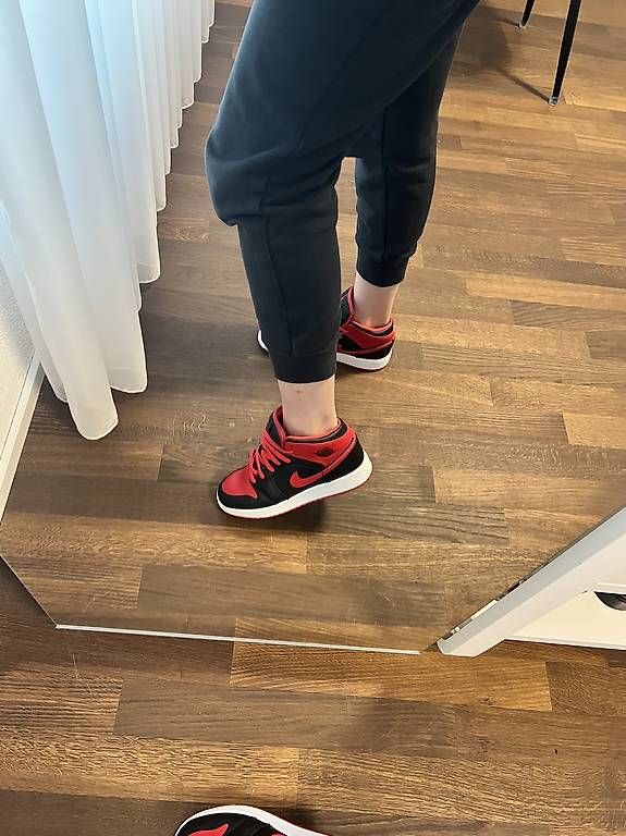 Scarpe da donna: Jordan Damenschuhe Grösse 37,5 – Nuovo e nell'imballaggio originale da Bettlach venduto da Swiss-2016 3