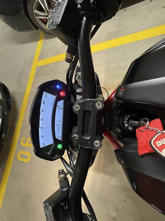 Strada: Ducati Monster 796 – Usato da Dussnang venduto da nyr_8bdq 3