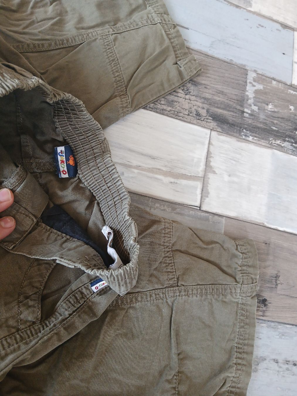 Jako-O Pantaloni: 122 Jako o Sommer Shorts – Usato da Sevelen venduto da boutiquenounou 2