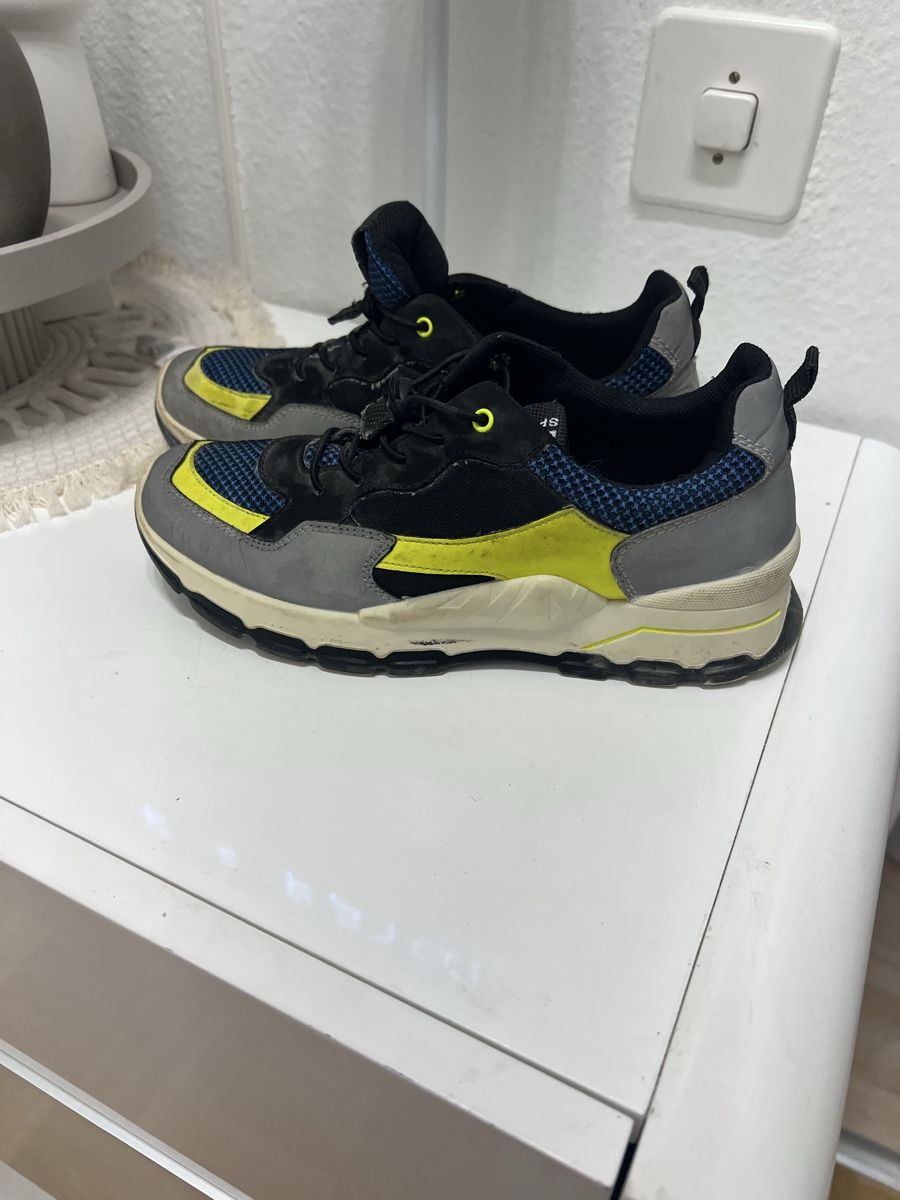 Scarpe per ragazzi: BAMA TURNSCHUHE GR 35/36 – Usato da Basel venduto da theo-g77