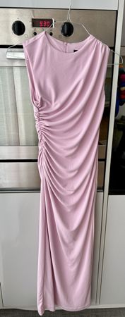 Hellrosa Abendkleid von Zara