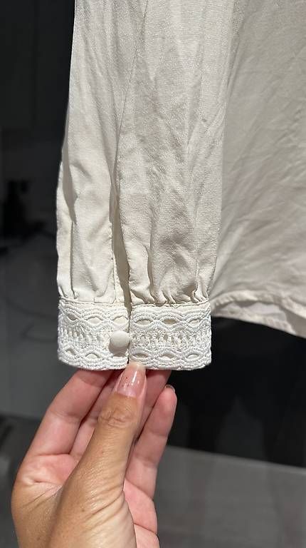 Sezane Blusen: Sezane Bluse weiss, Grösse 34 – Gebraucht aus Gockhausen von enanaa 2