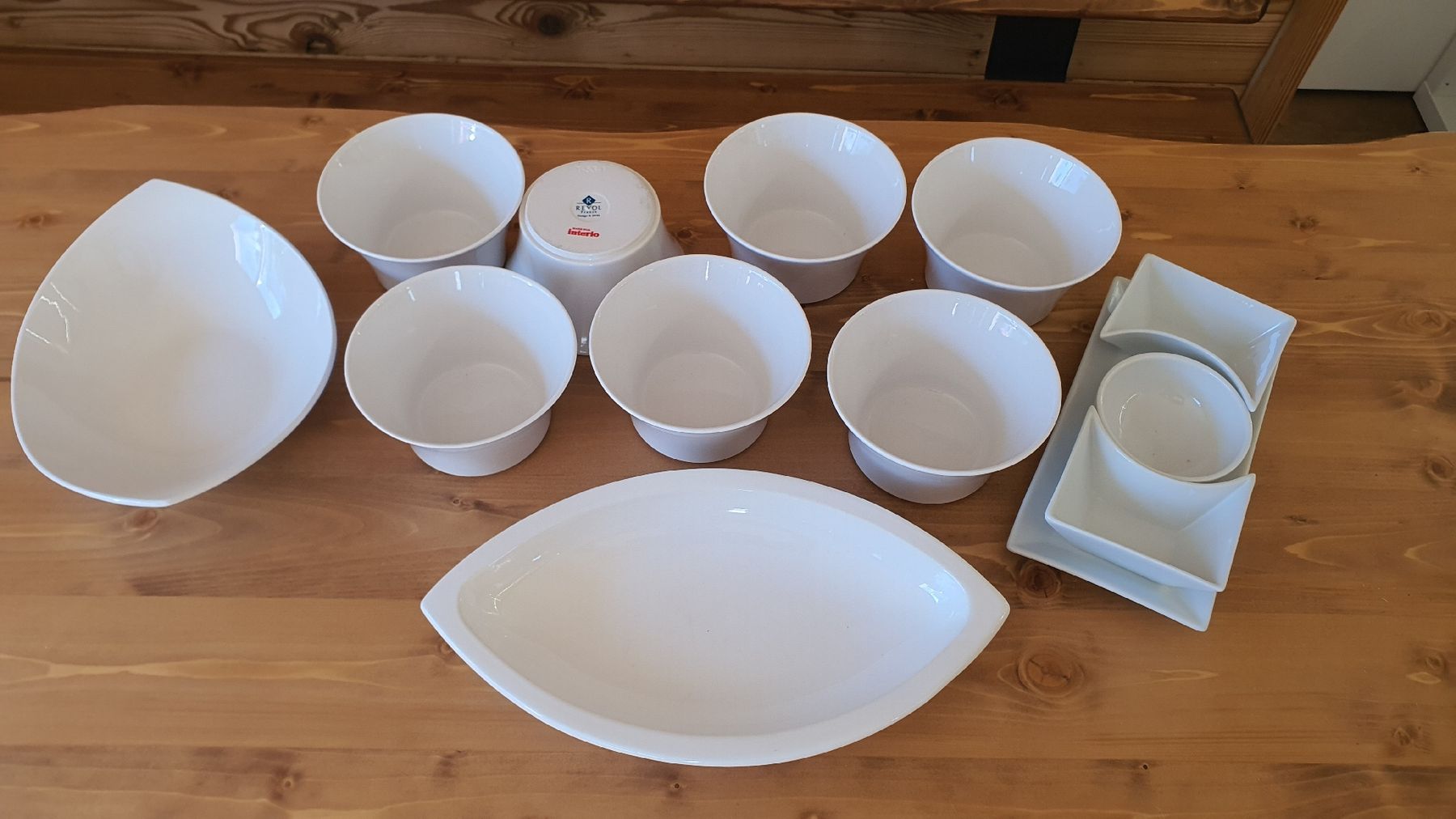 Set di piatti: diverses Geschirr – Usato da Flawil venduto da minggeli83