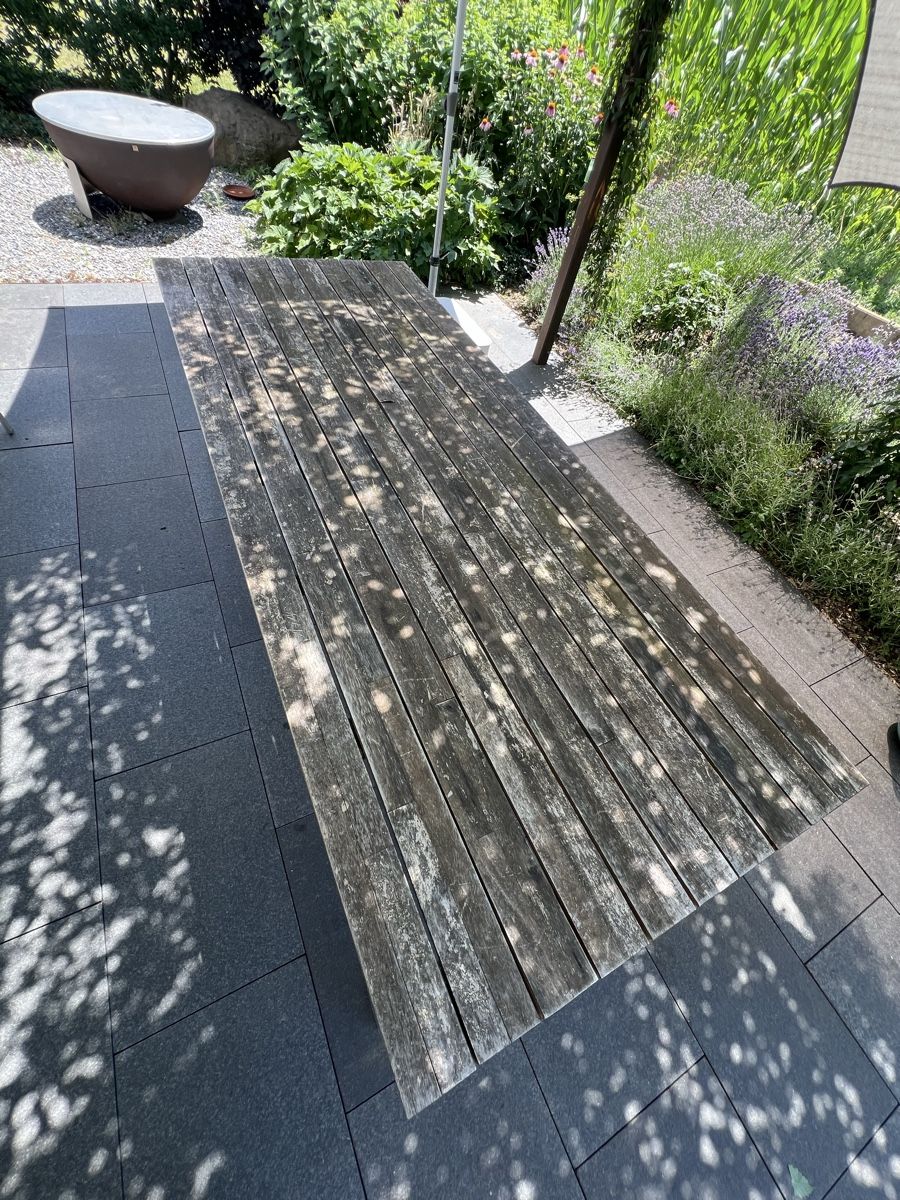Tische: Gartentisch  – Gebraucht aus Nottwil von CorinneB86 2