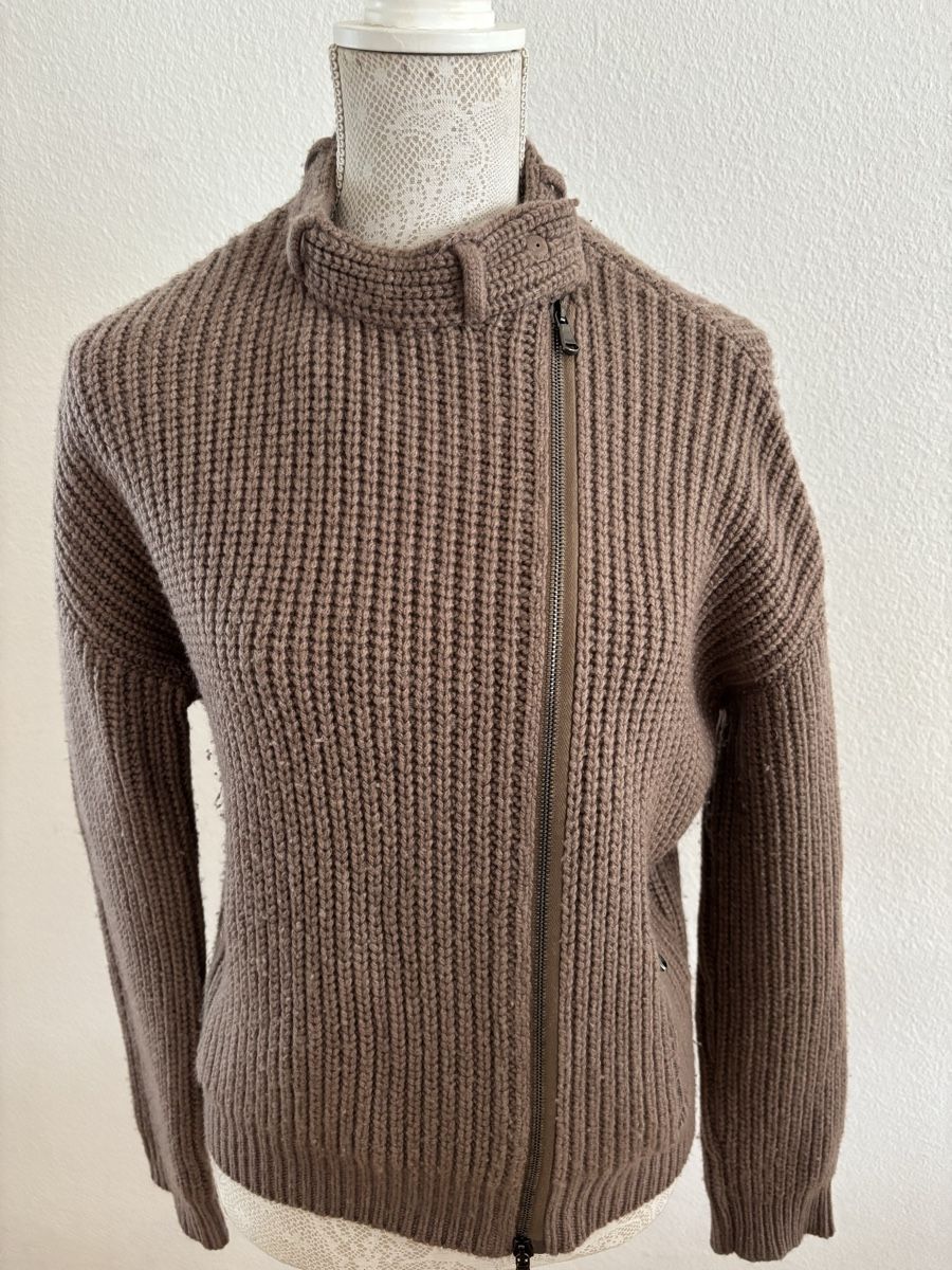 Brunello Cucinelli Giacche: Strickjacke Kaschmir Brunello Cucinelli Gr. M – Usato da Winterthur venduto da san_wd8j