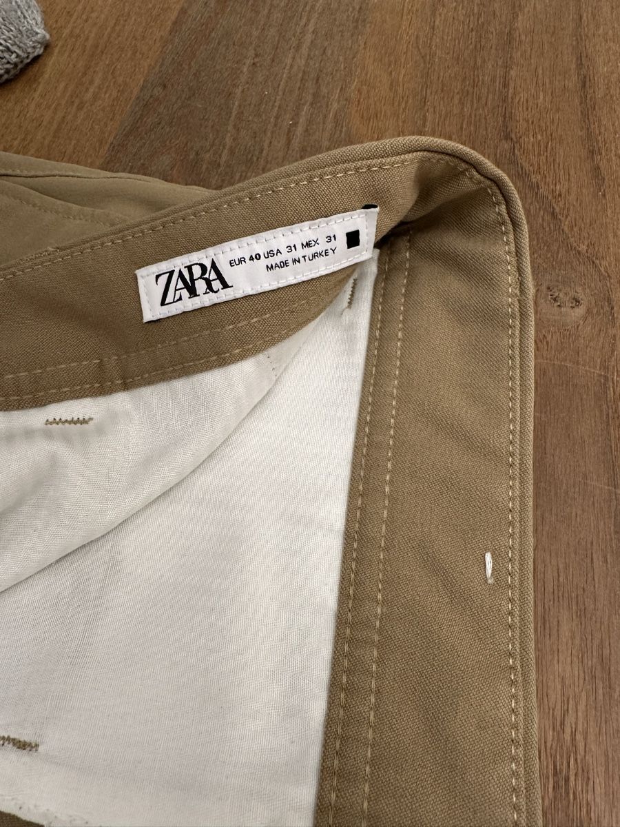 Zara Pantaloni: Zara Chino Hose beige Gr. 40 – Usato da Bad Ragaz venduto da Fischer_17 2