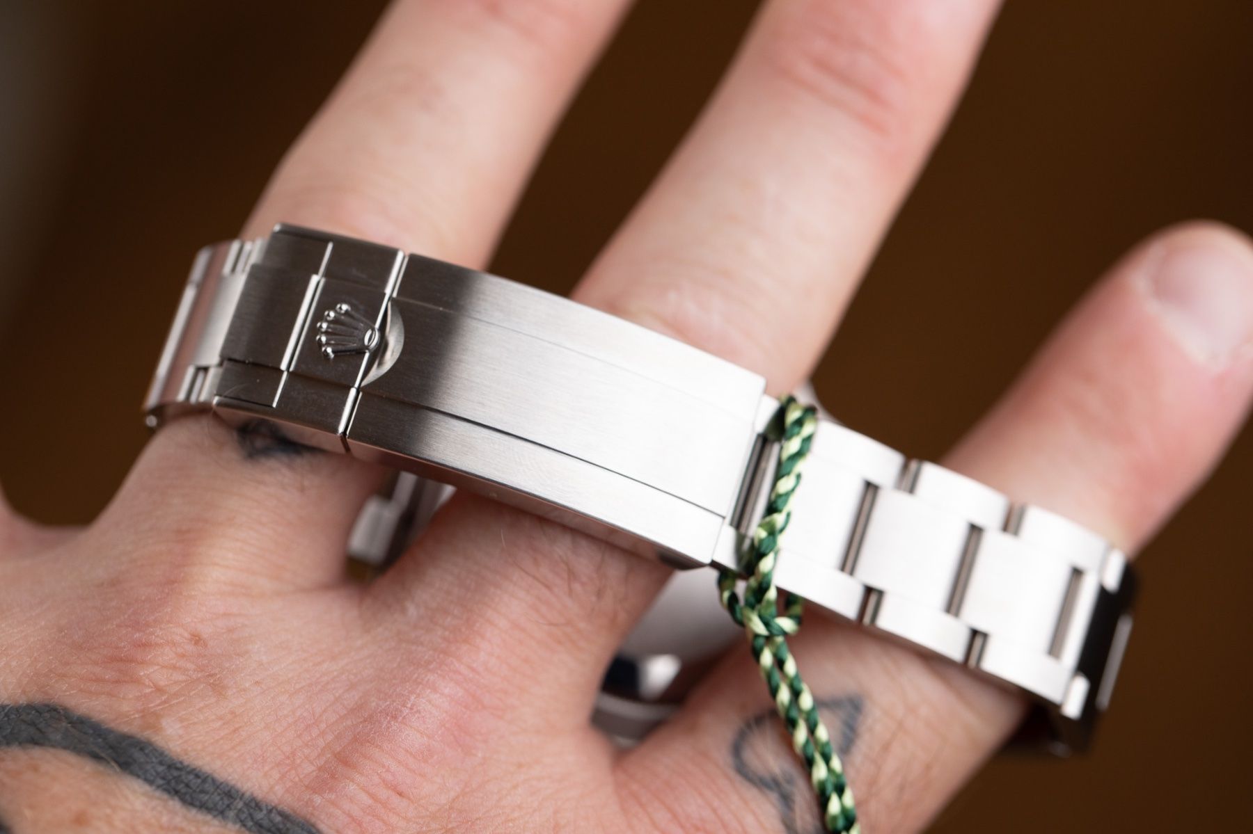Rolex Montres: Rolex Submariner "Hulk" – Neuf (Voir description) à Zürich par RotthoffWatchGroup 8