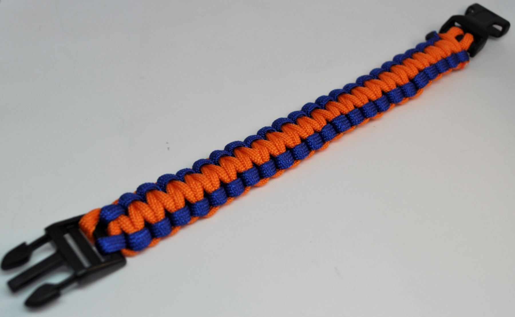 Bracciali & Braccialetti: Paracord Rettungsseil farbig – Nuovo e nell'imballaggio originale da Courlevon venduto da HotSaleandPrice 5