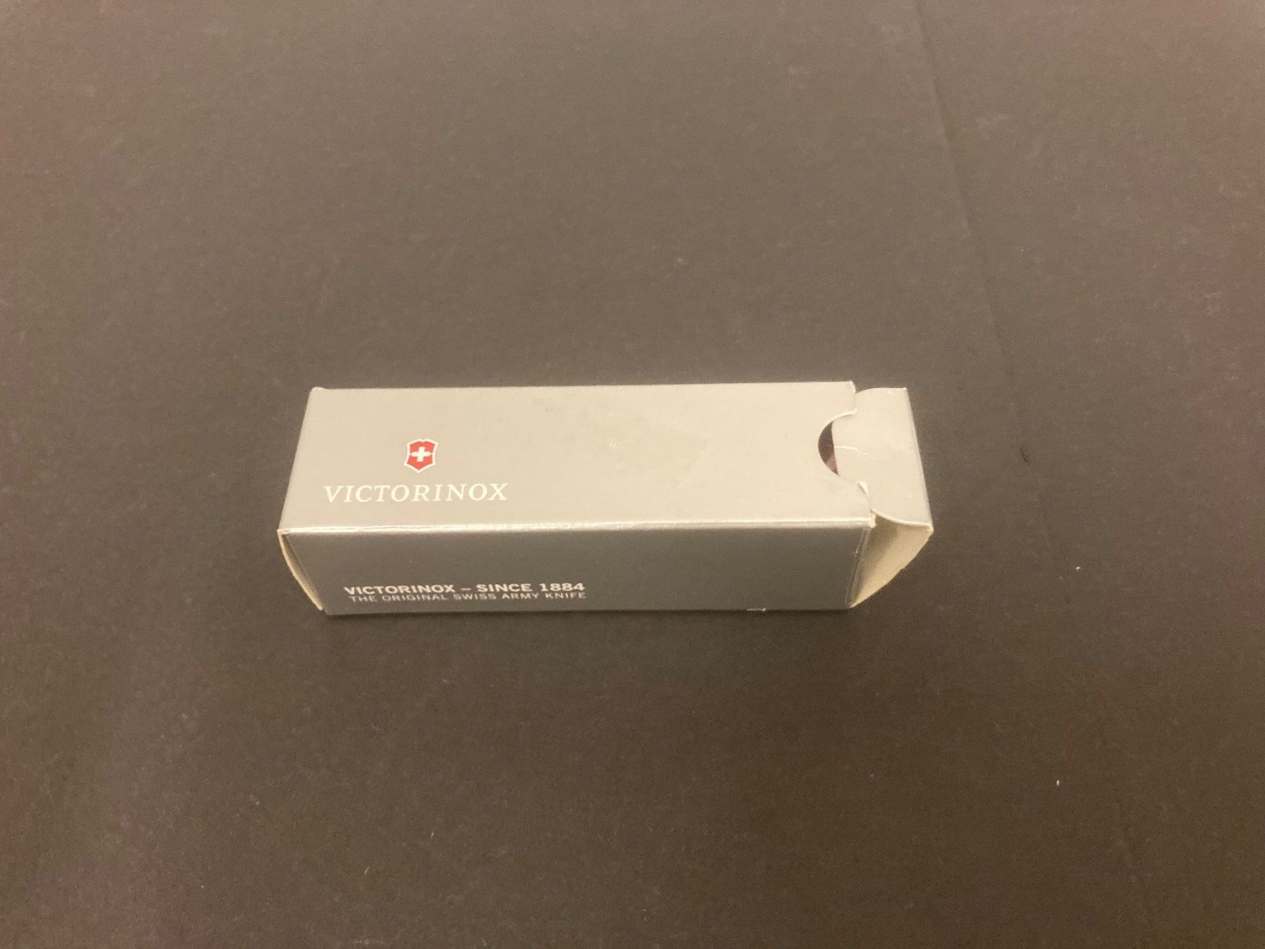 Victorinox Taschenmesser: Victorinox Evolution 18 Red, 2.4913 E – Neu und originalverpackt aus Neuenhof von jorogo 2