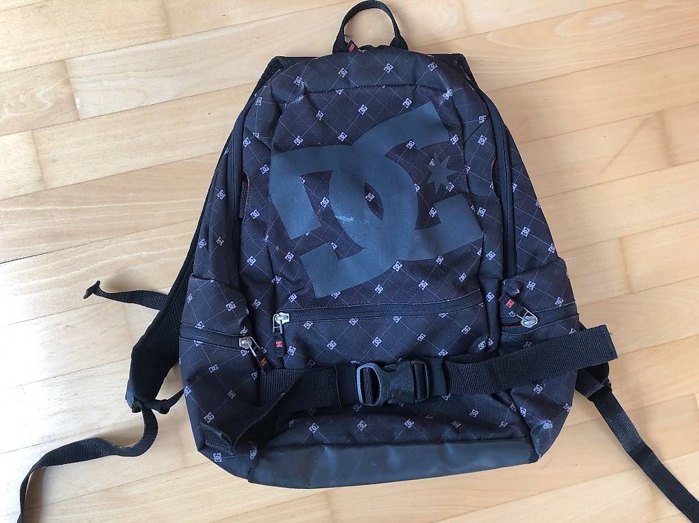 Zaini: Sac à dos DC – Usato da Neuchâtel venduto da mas_62j5