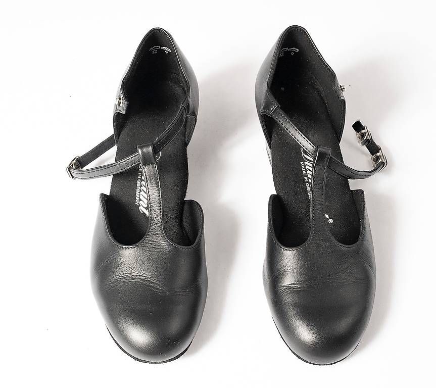 Damenschuhe: DIAMANT Chaussures de danse – Gebraucht aus Genève von rm8_y8s5 1