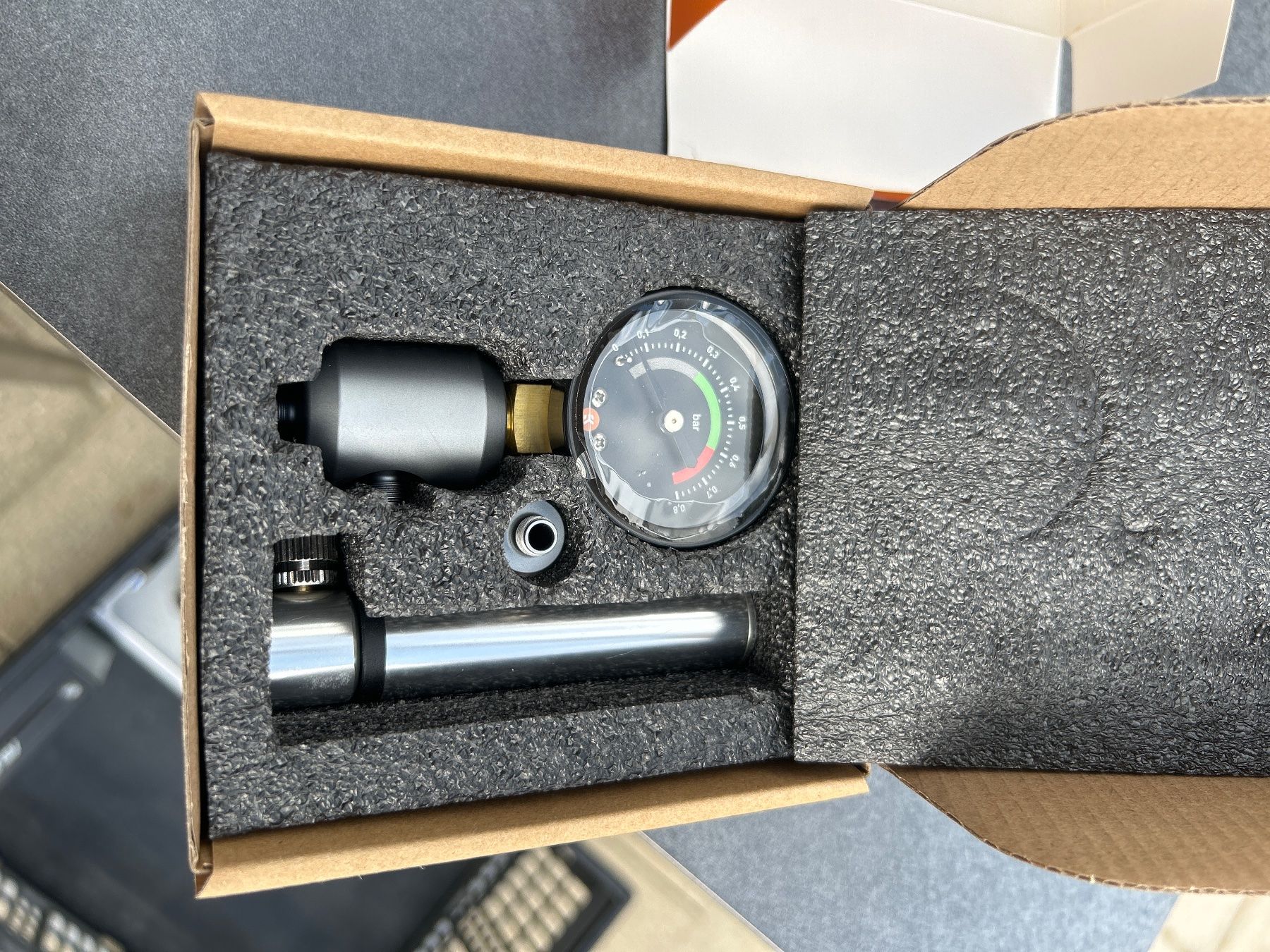 Misurare: EKWB EK-Loop Leak Tester Flex – Usato da Bassersdorf venduto da Winti8406 1