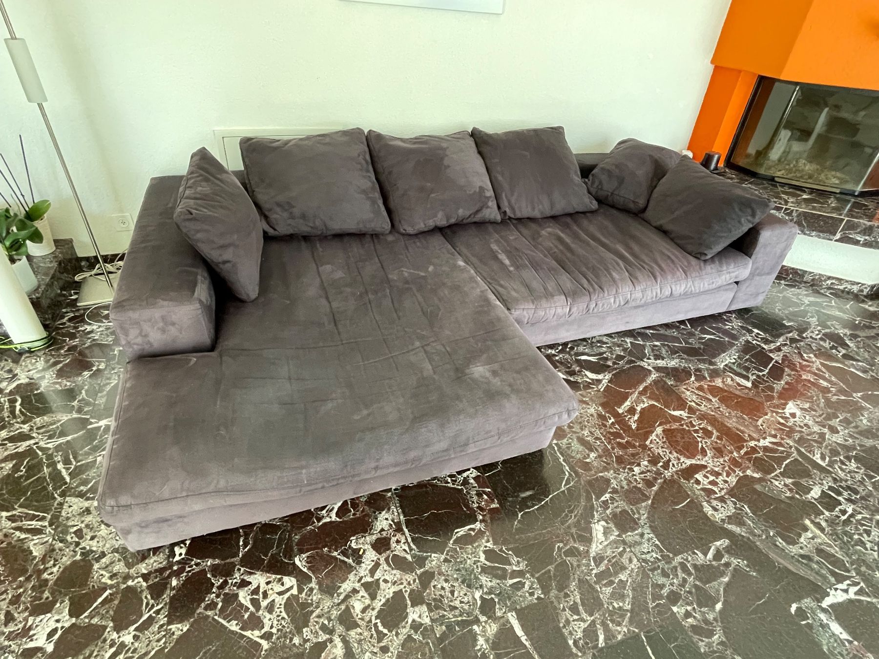 Divani: Gemütliches Sofa, grau – Usato da Biel/Bienne venduto da Tribo85