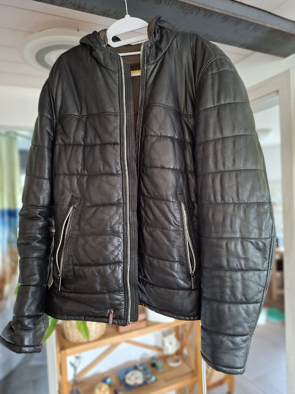 Vestes: Doudoune en cuir de marque – Neuf (Voir description) à Vaulruz par Xavier 5